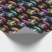 黒カラフルい背景のキノコ ラッピングペーパー (角)