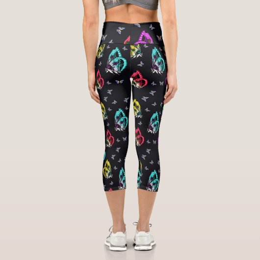 黒カラフル蝶パターンデザイン カプリレギンス (裏面)