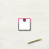 黒ガーリー色ホットピンクグラーム波小スクエア ポストイット (デスク上)