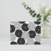 黒クールと灰色の花のフローラプリント ポストカード (スタンド正面)