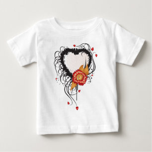 黒グランジスタイルハートと花 ベビーTシャツ
