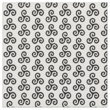 黒ケルトのトリプルスパイラルトリスケールの白