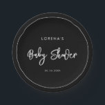 黒コンテンポラリーモダン赤ちゃんシャワー ペーパープレート<br><div class="desc">あなたのはっきりしたパーティー文房具のためのAとトレンディーのタイポグラフィシンプルが、黒と白のテーマとエレガント共に。完全にカスタマイズ：必要なフォントと背景の色を変更でもしきる。</div>