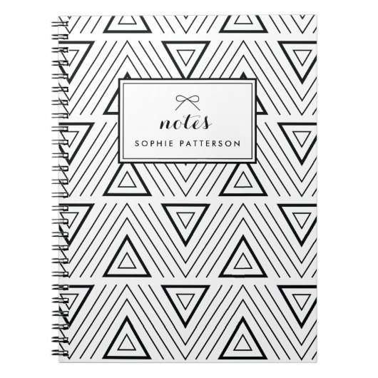 黒コンテンポラリー三角形パタパーソナライズされたーン ノートブック (正面)