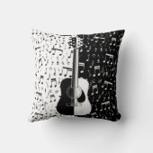 黒コンテンポラリー白ギターと音楽ノート クッション (裏面)