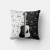 黒コンテンポラリー白ギターと音楽ノート クッション (正面)