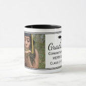 黒スタイリッシュカスタム写真卒業マグカップ マグカップ (中央)