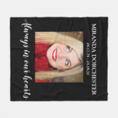 黒スタイリッシュ写真追悼式 フリースブランケット (正面(横))