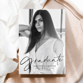 黒スタイリッシュ文字写真卒業 案内状