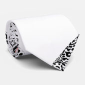 黒スタイリッシュ&ピンクヒョウ動物ホワイトデザイン ネクタイ (ロール)
