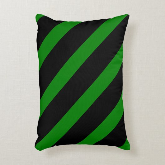 黒ストライプのとケリーグリーンのかわいい柄 アクセントクッション (正面(垂直))