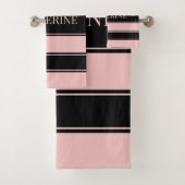黒ストライプのとピンクの名前をカスタムする バスタオルセット (インサイチュ)