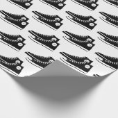 黒スニーカーを白に ラッピングペーパー (角)