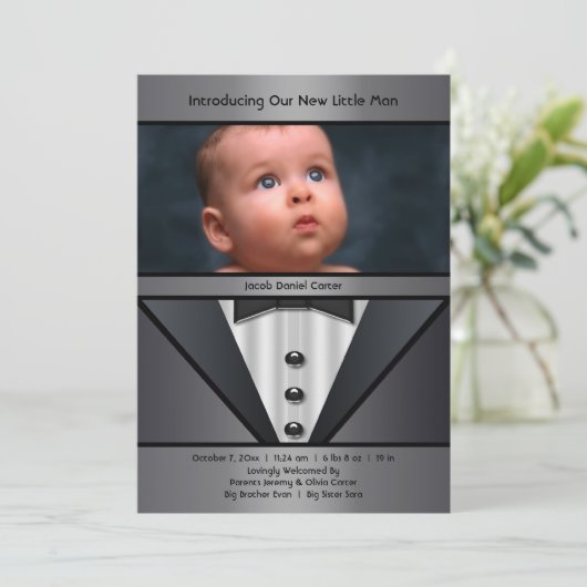 黒タキシード少年の写真誕生のお知らせ 案内状 (スタンド正面)