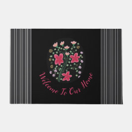 黒ダークグレーと明るい赤紫色アクセント ドアマット