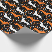 黒ハロウィーンのダックスント白とオレンジ ラッピングペーパー (角)