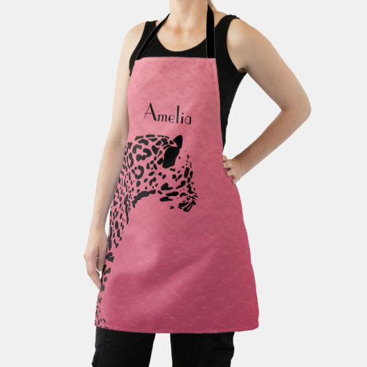黒パーソナライズされたとピンクのジャガーエプロン エプロン (インサイチュ)