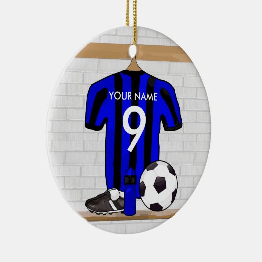 黒パーソナライズされたと青のサッカージャージー セラミックオーナメント (右)