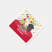 黒パーソナライズされたと黄のラブラドール誕生日 スタンダードカクテルナプキン (角)