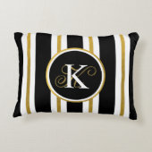 黒パーソナライズされたエレガント&金ゴールドストライプモノグラム アクセントクッション (裏面)