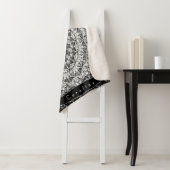 黒パーソナライズされた白の石曼荼羅 シェルパブランケット (インサイチュ)