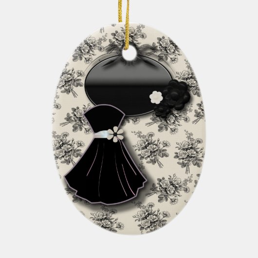 黒パーソナライズされた白スウィート16オーナメント セラミックオーナメント (裏面)