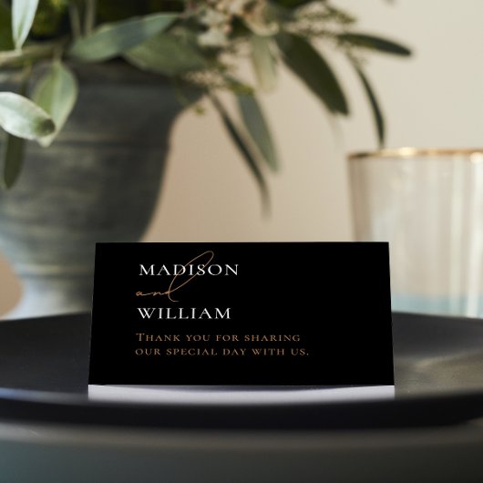 黒パーソナライズされた白結婚座席表 プレイスカード