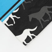 黒パーソナライズされた色の馬 フリースブランケット (角)