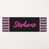 黒パーソナライズされた色、ピンク色、白ストライプ色 ヨガマット (正面(横))