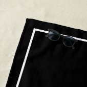 黒パーソナライズされた金ゴールド愛ハート ビーチタオル (インサイチュ)