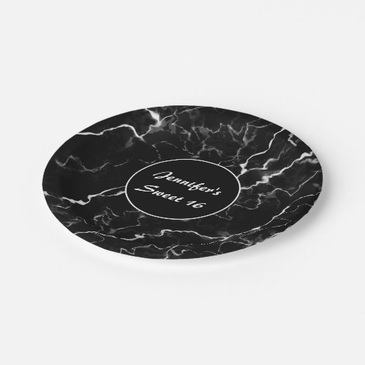 黒フェイク大理石テクスチャルスウィート16誕生日 ペーパープレート (アングル)