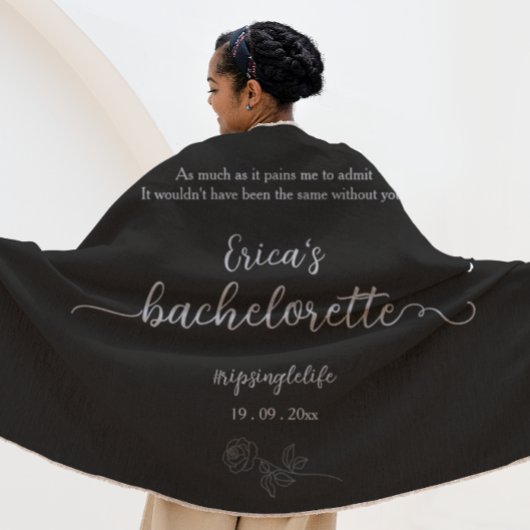 黒フローラゴシックバチェロレッテ ビーチタオル