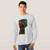 黒プライド赤い緑の拳パンアフリカ国旗の団結 Tシャツ (正面フル)