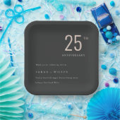 黒ミニマルはっきりした赤面任意の年周年記念 ペーパープレート (パーティー)