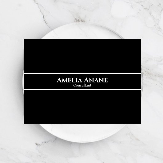 黒ミニマルエレガントと白のプロフェッショナルスクリプト 名刺