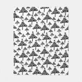 黒モダンと白のクリスマスツリーパターン フリースブランケット (正面)