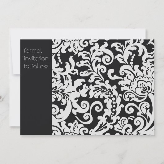黒モダンと白のフローラダマスク日付を保存 招待状 (裏面)