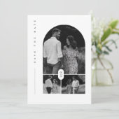 黒モダンと白の写真のコラージュ日付を保存 招待状 (スタンド正面)