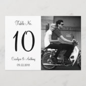黒モダンと白の写真のテー結婚ブル番号 招待状 (正面)