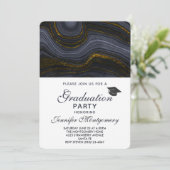 黒モダンと金ゴールドのゲート&卒業キャップ 招待状 (スタンド正面)