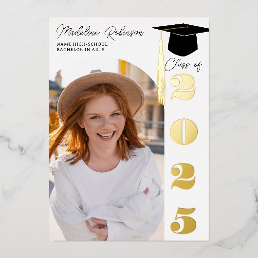 黒モダンと金ゴールドの4枚の写真4枚の卒業 箔招待状 (正面)