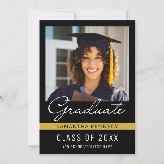 黒モダンと金ゴールド2025の卒業写真 招待状 (正面)