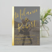 黒モダンはっきりした結婚2枚の金ゴールドストライプ 箔招待状 (立ち正面)