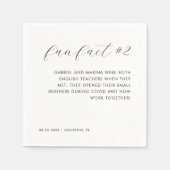 黒モダンエレガントと白のおもしろいファクト#2結婚s スタンダードカクテルナプキン (正面)