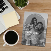 黒モダンエレガント白のアーチ写真結婚 セーブザデート