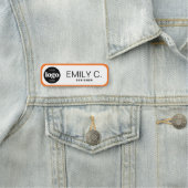 黒モダンタイポグラフィオレン縁どジ 名札 (インサイチュ)