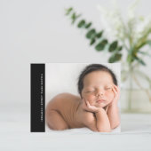黒モダンベビー写真誕生のお知らせ 案内ポストカード (スタンド正面)