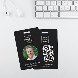 黒モダン人従業員QRコードバッジ バッジ