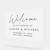 黒モダン文字の結婚歓迎フロステッド アクリルサイン (傾斜)