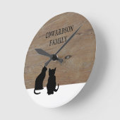 黒モダン猫シルエット木家名 ラウンド壁時計 (傾斜)